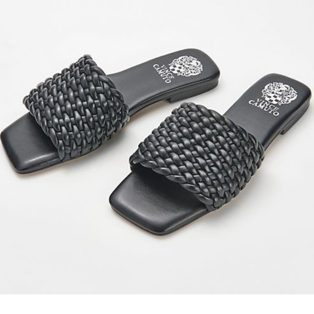 Vince Camuto slide sandal
